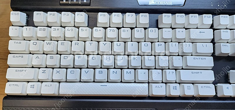 신품수준! 커세어 K70 RGB MK2 화이트 이중사출...--6