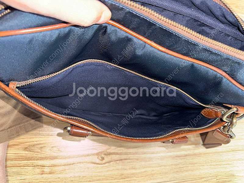 폴로 네이비 서류가방(메신저백)--0