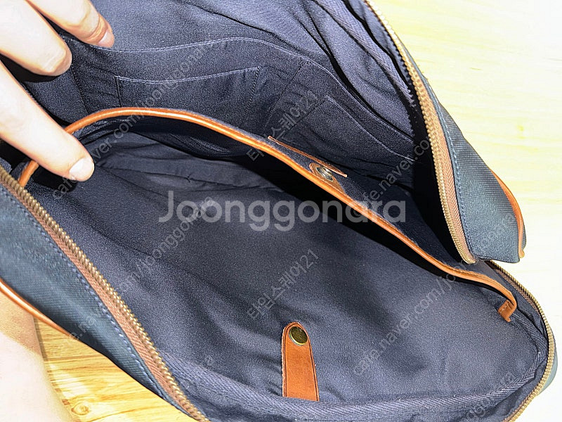 폴로 네이비 서류가방(메신저백)--1