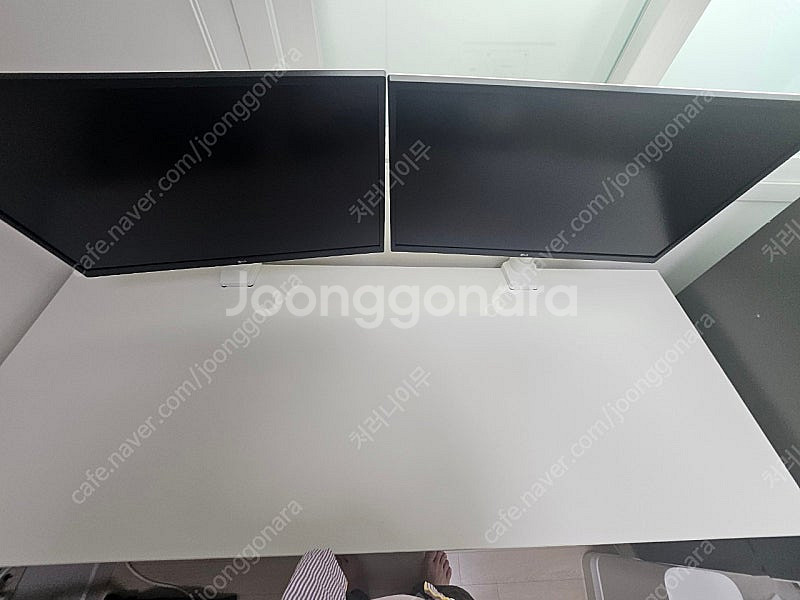 펀잇쳐스 f1 1800 화이트 책상 판매합니다(1800...--1