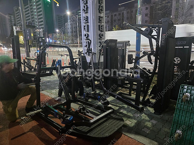뉴텍 중고 헬스 기구 판매! 건강한 삶을 시작하세요!--1