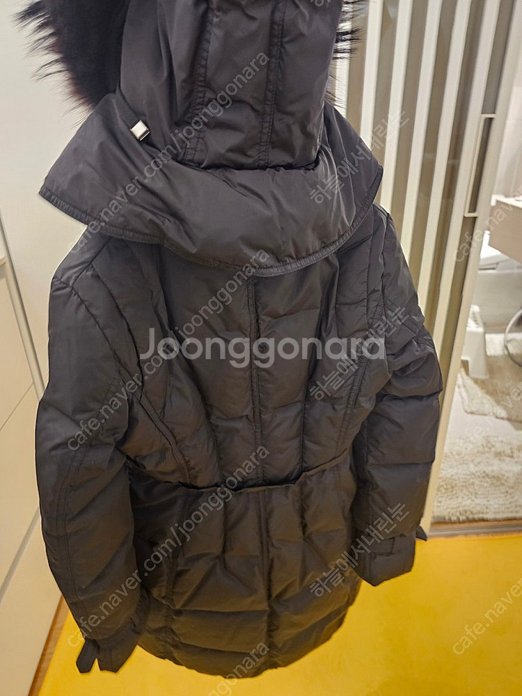 (정품)몽클레어 롱패딩 (2벌 250만원)--9