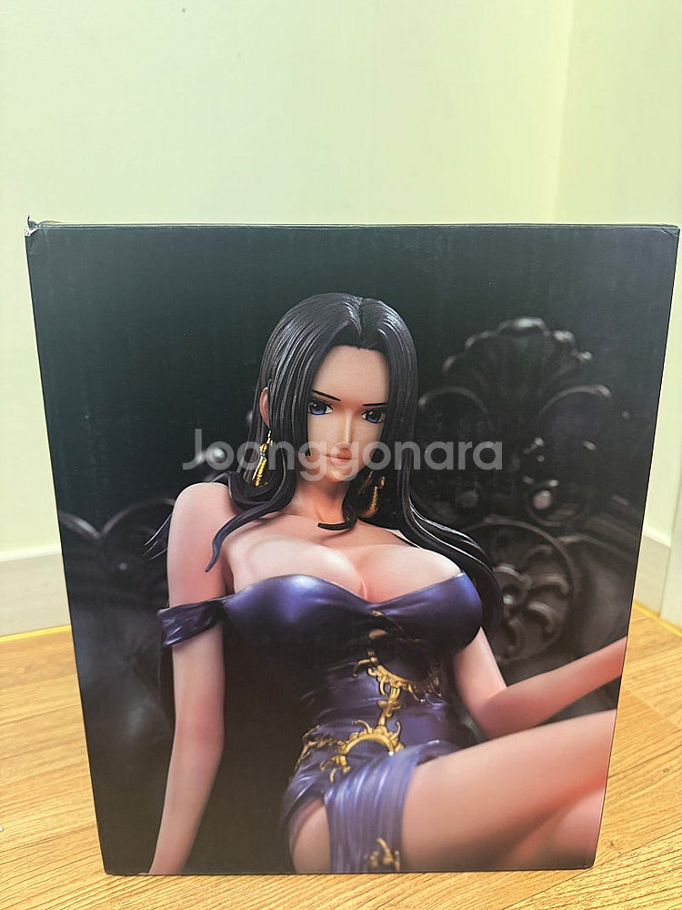 원피스 보아핸콕 레진피규어 양품 판매합니다--0