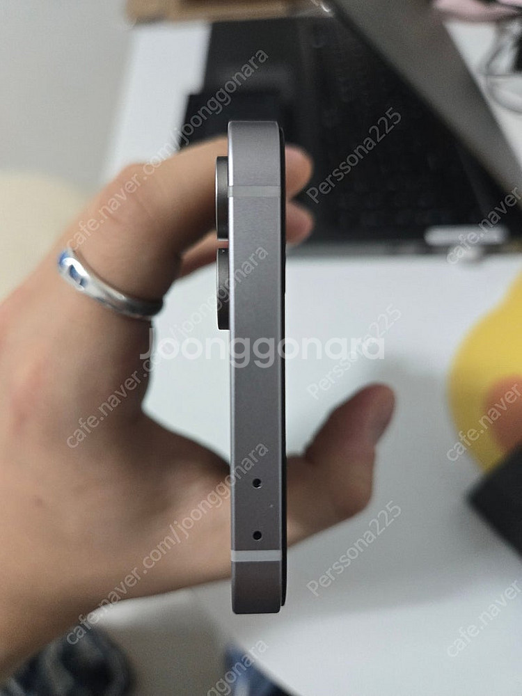 갤럭시z플립6 실버 256GB--5
