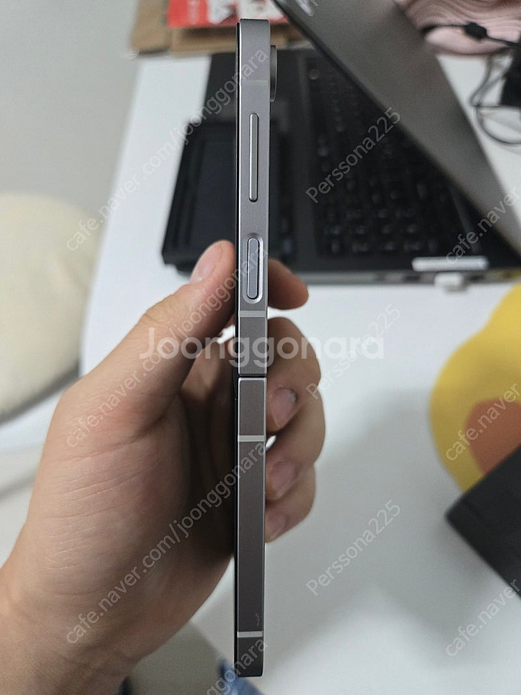 갤럭시z플립6 실버 256GB--7