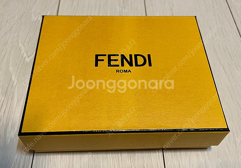 [FENDI]펜디 케이스 박스(파우치포함)판매 합니다--2