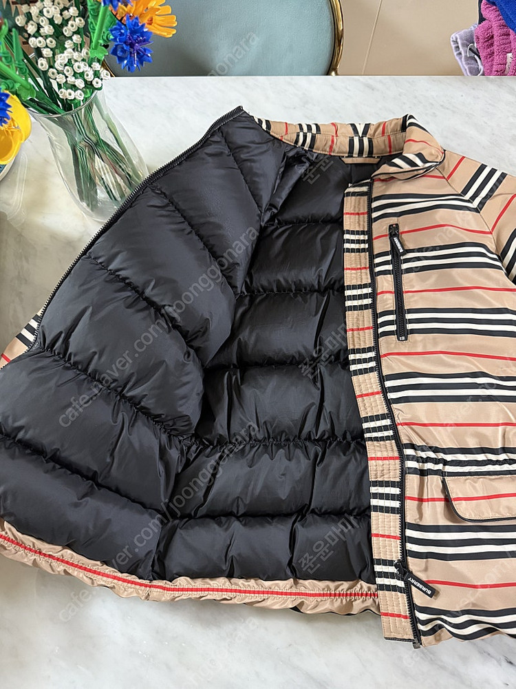 버버리키즈 패딩 14y--2