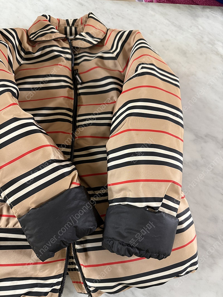 버버리키즈 패딩 14y--6