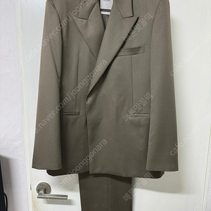 벨리에 울100 셋업 카키브라운