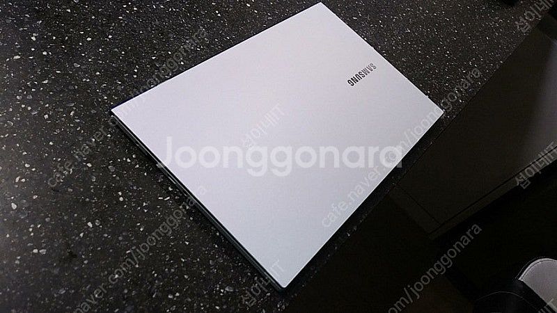 [판매]삼성 초경량 갤럭시북 이온/i7,램16G--2