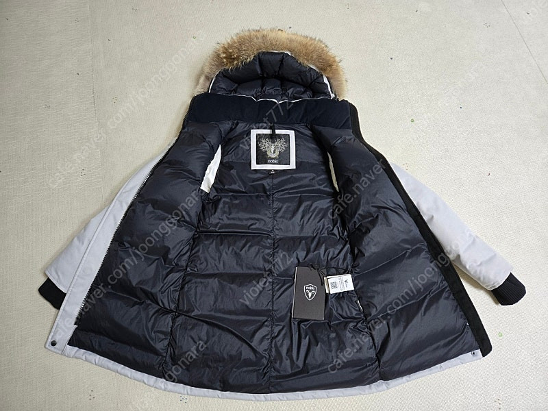 노비스 카를라 라이트 그레이 XS 여성 패딩--5