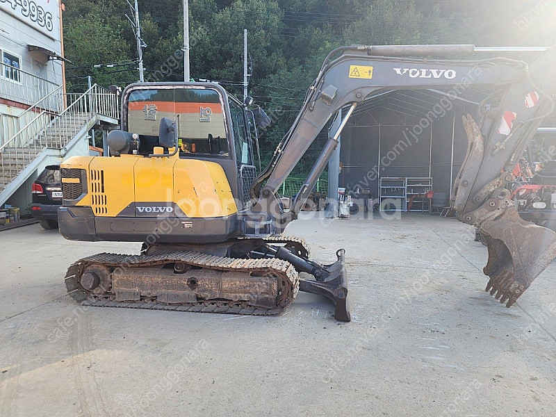 중고굴삭기 볼보 EC60E 17년식 경북 고령소재--1