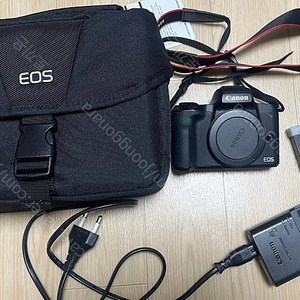 캐논 EOS M50 미러리스 카메라