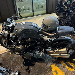 bmw 알나인티 r9t 20년식 8800km 판매