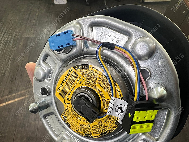 BMW G바디 정품 M핸들 JSS 듀얼스테이지 가죽에어백 팝니다--7