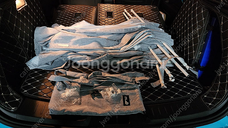 트레일블레이저 차박 캠핑 용품.(에어매트 등등) 가격협...--3