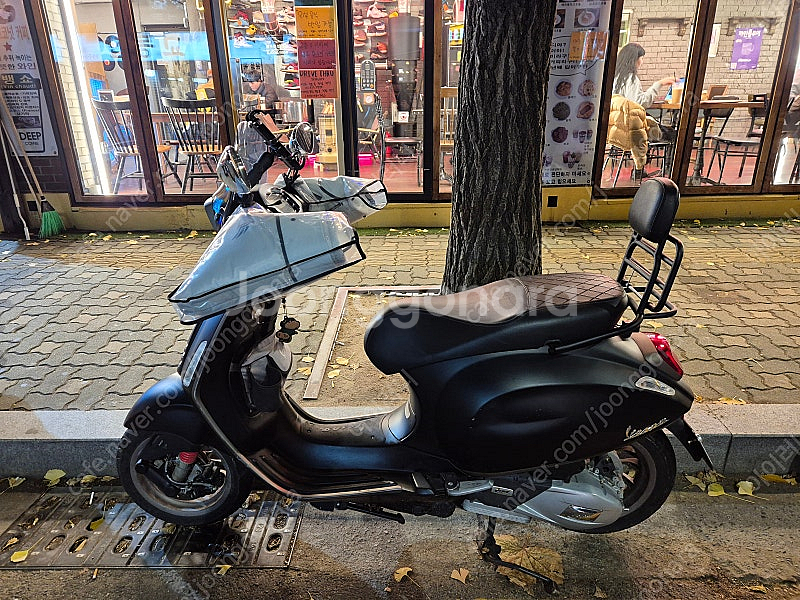 홍대 베스파 스프린트 22년식 키로수 짧은거 정리해요--1