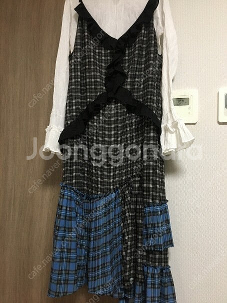 럭키슈에뜨 뷔스티에 데님원피스 트렌치코트 쟈댕드슈에뜨--1