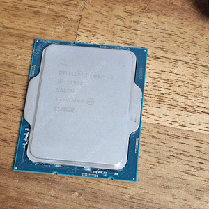 인텔 i5 12500 CPU LGA1700 12세대 팝니다.