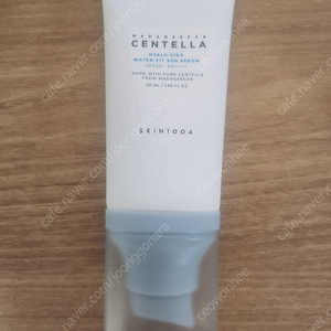 스킨1004 마다가스카르 센텔라 히알루 시카 워터핏 선크림 세럼 50ml (SPF50+)