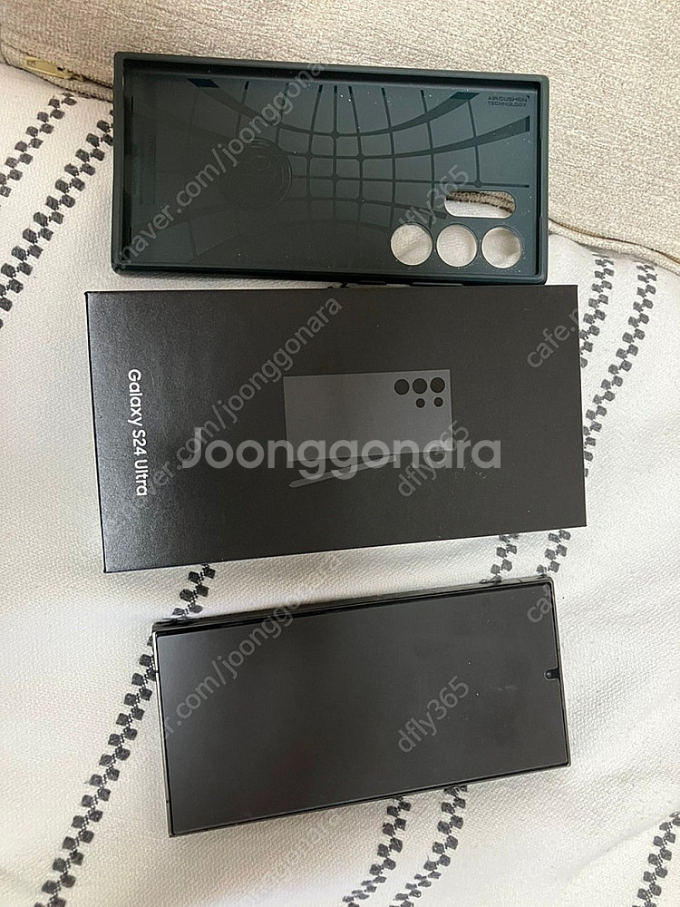 갤럭시 s24 울트라 512GB 티타늄 블랙 판매합니다--2