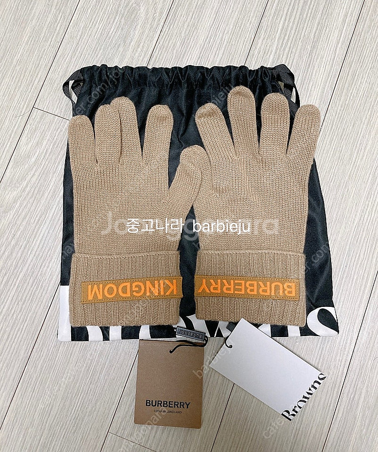 버버리 캐시미어 장갑 여성용 S/M 사이즈 새상품--0