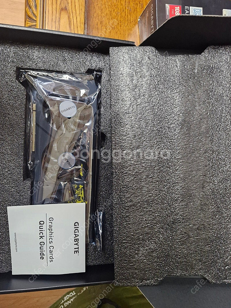 기가바이트 RX6600XT 풀박스 팝니다 (보증기간O)--2