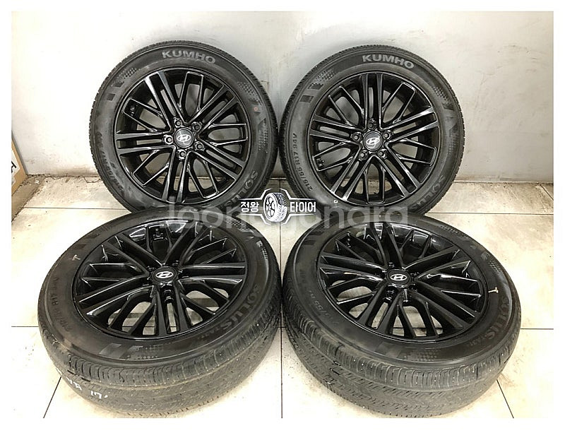 그랜저IG 흠집없는 블랙 휠타이어 215/55R17--0
