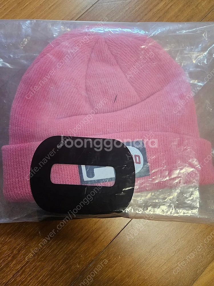 히로 필라비니, 뱃지 새상품--0