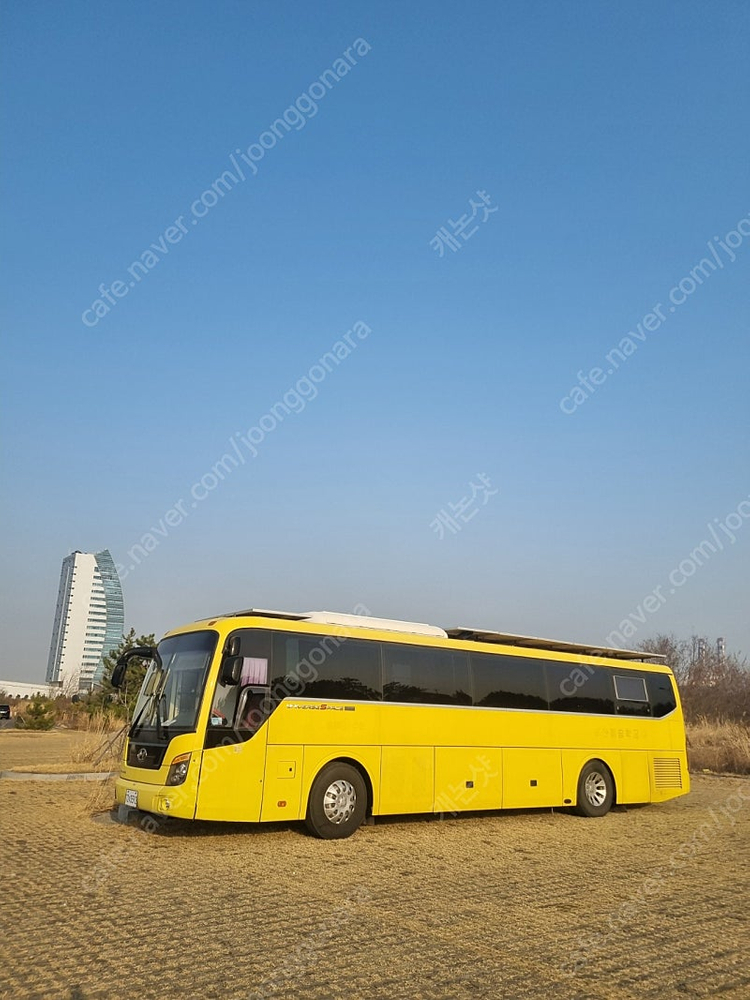 유니버스 캠핑카 가격내려 판매합니다.(4300) 이미지