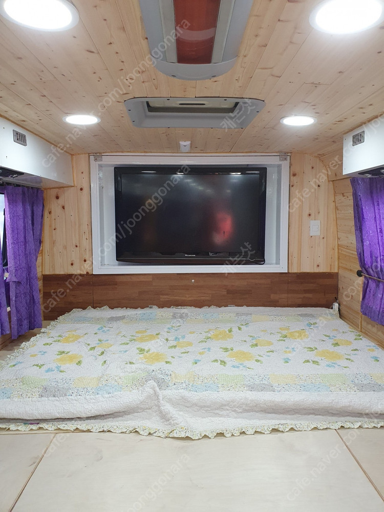 유니버스 캠핑카 가격내려 판매합니다.(4300) 이미지