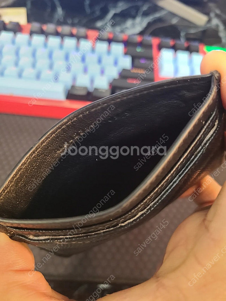 입생로랑 카드지갑 판매합니다.--3