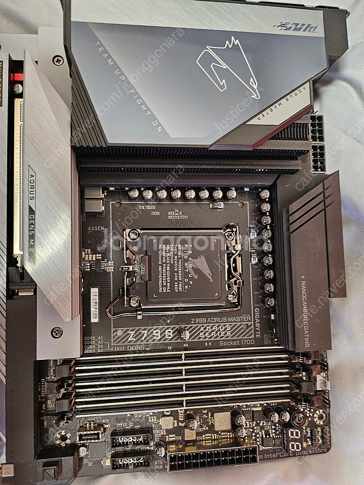 기가바이트 Z790 AORUS MASTER 팝니다.--3