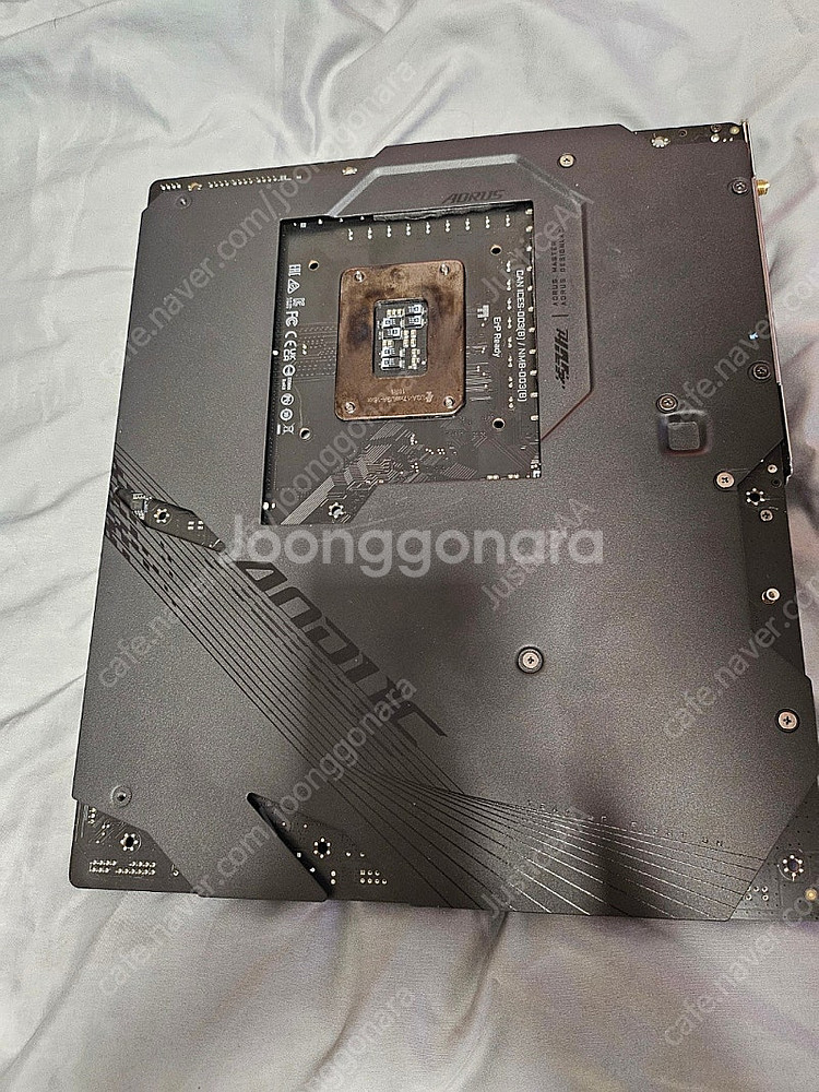 기가바이트 Z790 AORUS MASTER 팝니다.--5