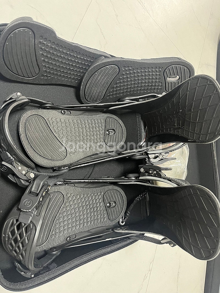 스노우보드 바인딩--1