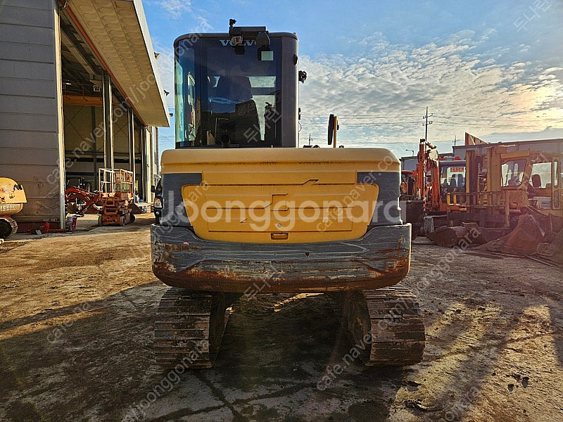 볼보 EC55C 2014년식 가동8천 회전집게포함 삽날보강 02 중고굴삭기--3