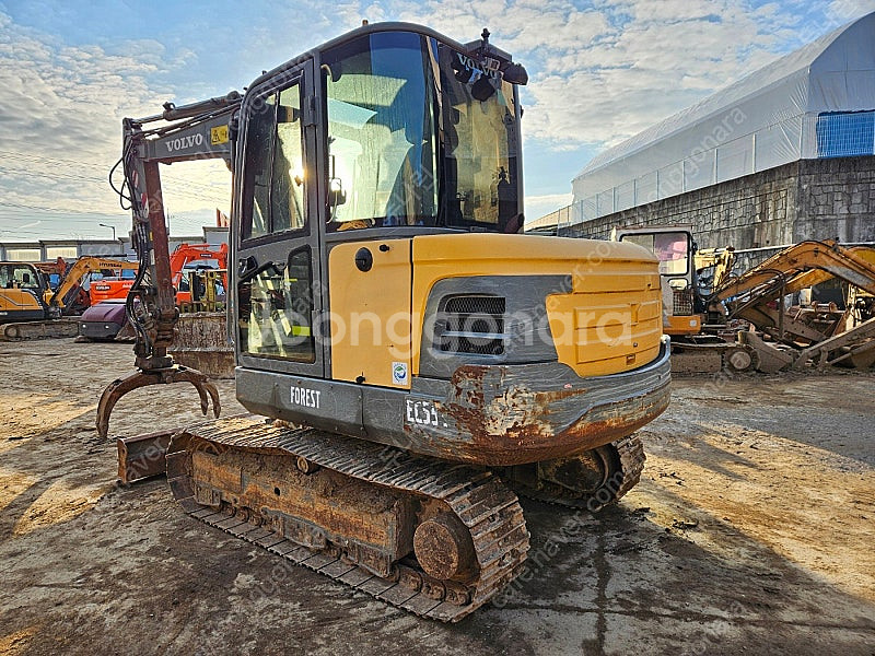 볼보 EC55C 2014년식 가동8천 회전집게포함 삽날보강 02 중고굴삭기--4