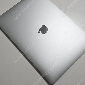 맥북에어MacBook air m1 8G 256GB 13인치 s급