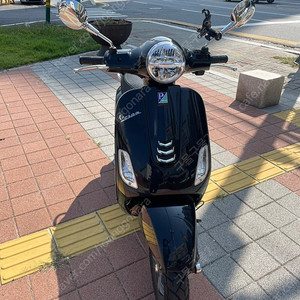 베스파 LX125 ABS (2023년식) 판매