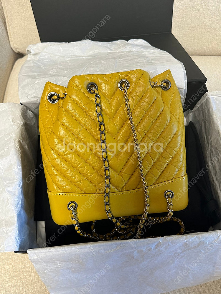 샤넬 가브리엘 백팩 쉐브론 스몰 옐로우색상--1