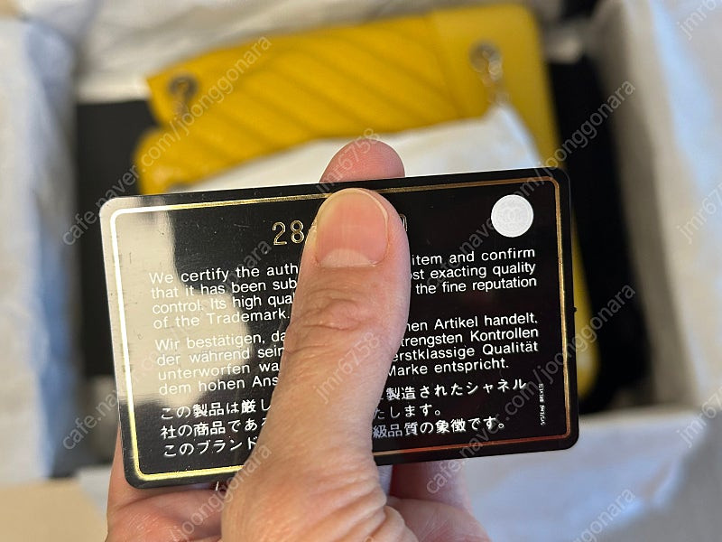 샤넬 가브리엘 백팩 쉐브론 스몰 옐로우색상 이미지