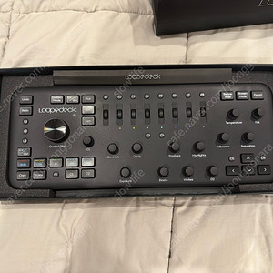 루프덱 플러스 Loupdeck+ 테스트만 한 새제품 판매