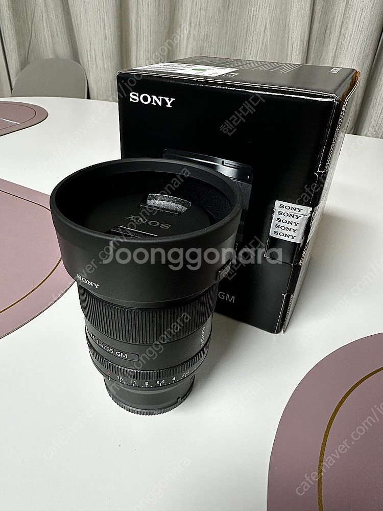 소니 SEL35F14GM 신동급팝니다.--0