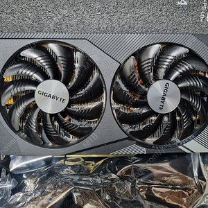 기가바이트 RTX 3060 윈드포스 OC 12GB (23년 제조 AS 1년 이상 남음)