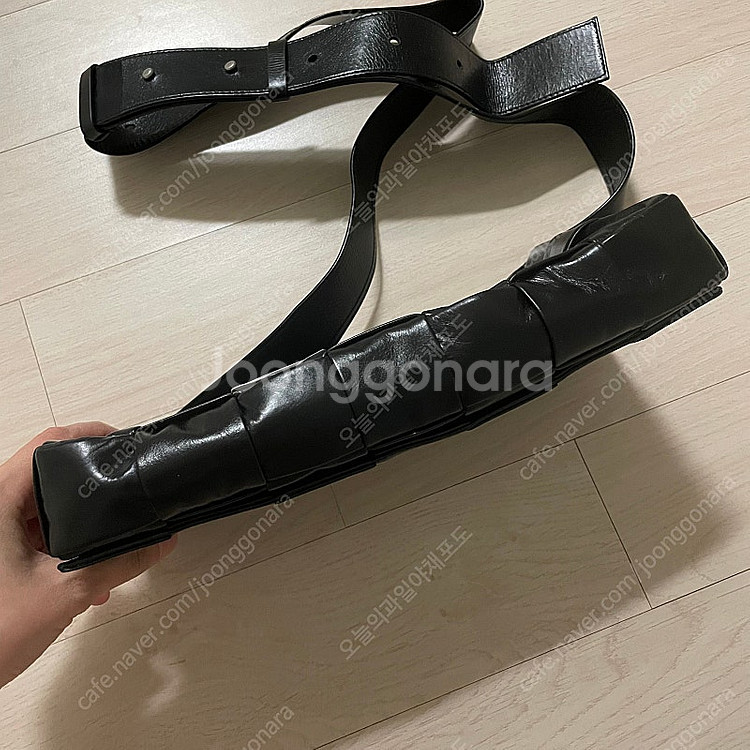 보테가베네타 인트레치아토 블랙 카세트백--4