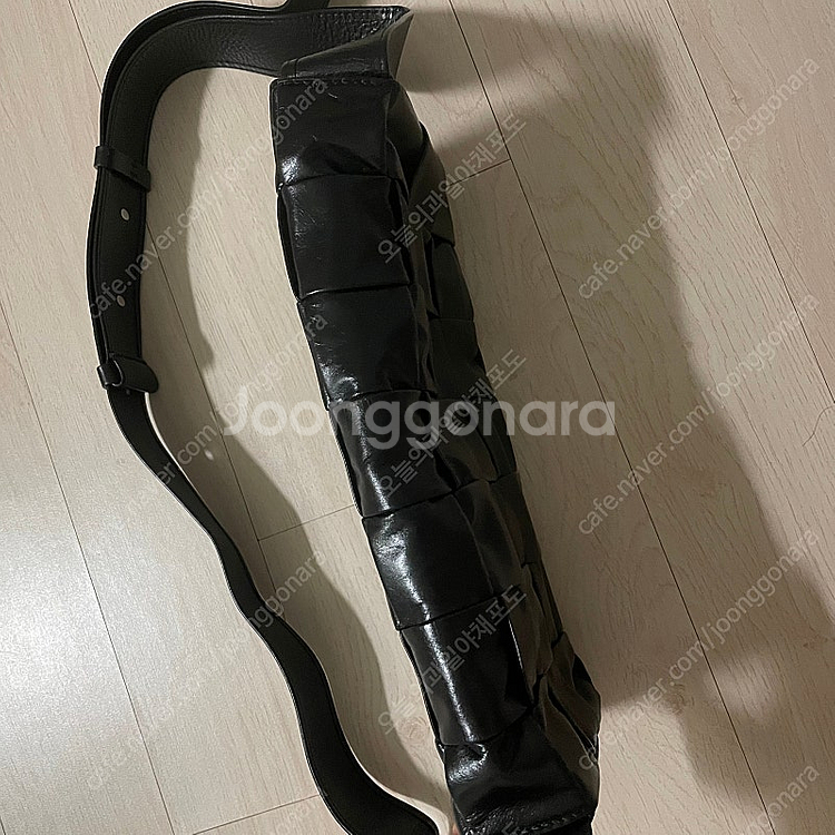 보테가베네타 인트레치아토 블랙 카세트백--5