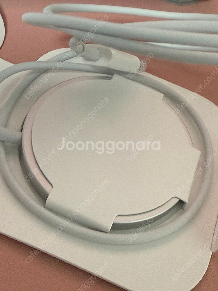 Apple 정품 맥세이프 충전기(15w)--1