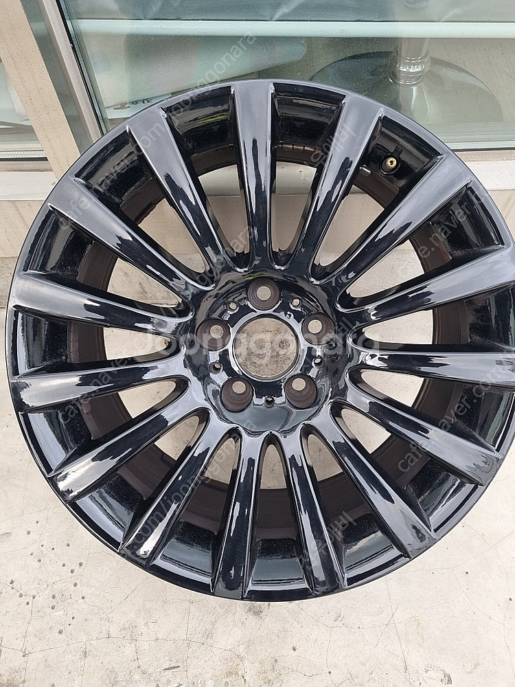 Bmw f07 19인치 블랙유광휠 팝니딘--2