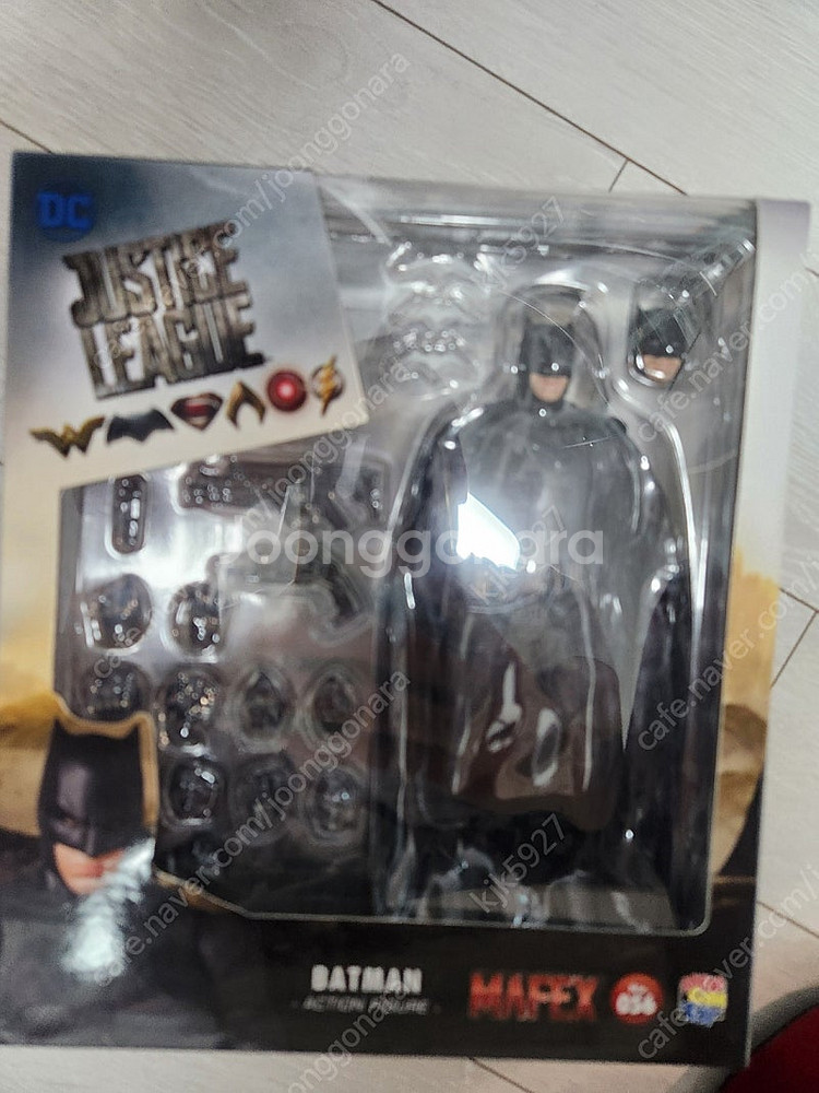 피규어 Mafex JNL No.56 배트맨 (단종)--1