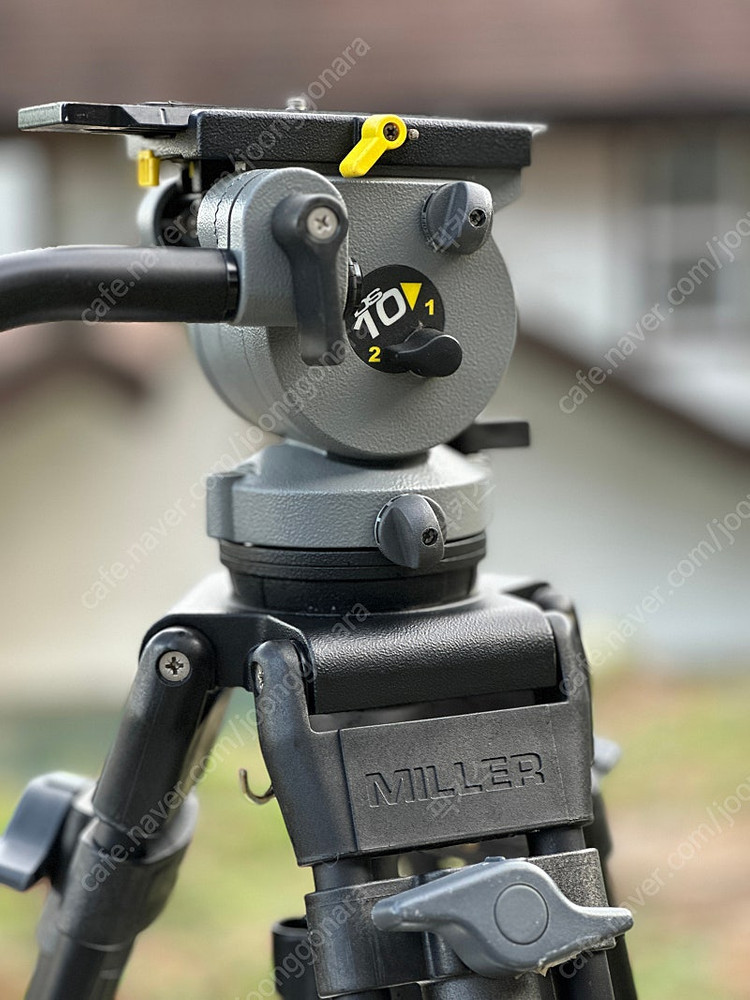 밀러 트라이포드 Miller 삼각대 DS-10 DSLR/DV용 이미지
